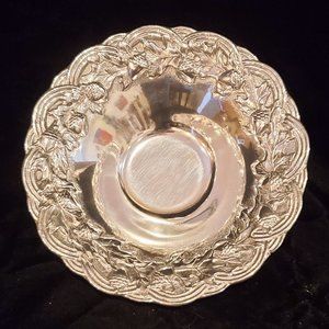 RWP Wilton Armetale Pewter 9" Bowl - Oakleaf and Acorn - Small
